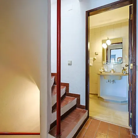 度假居 Traditional Portuguese House