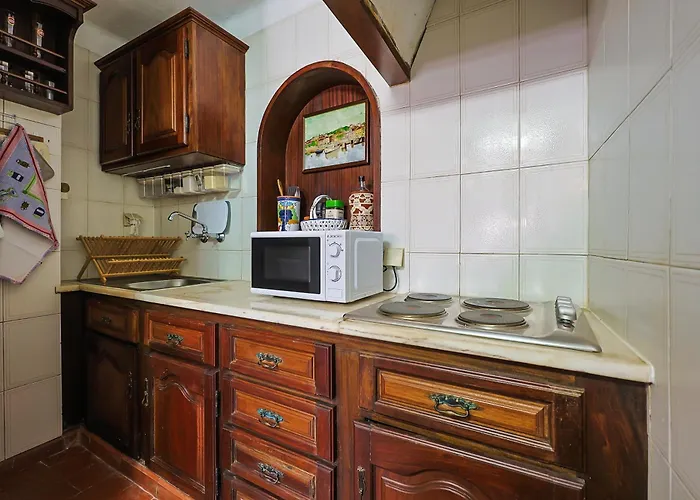 Casa Tipica Portuguesa Castelo & Mar Tatil Evi Setúbal