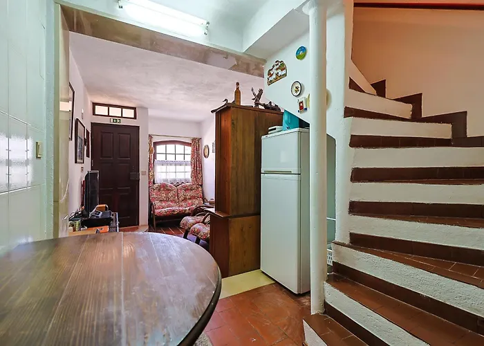 Casa Tipica Portuguesa Castelo & Mar Tatil Evi