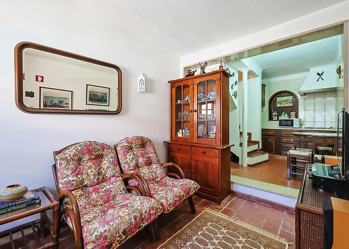 Casa Tipica Portuguesa Castelo & Mar Tatil Evi