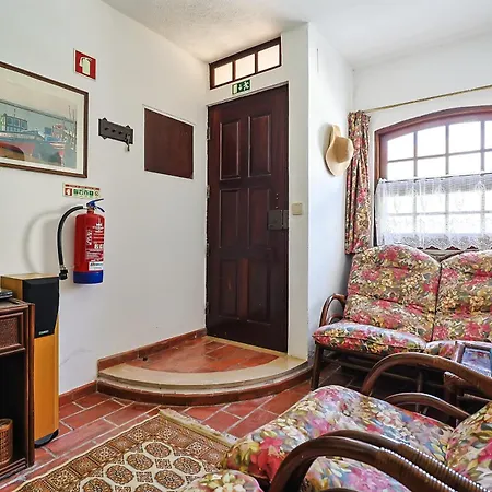 Refúgio, Casa Típica Portuguesa * Setúbal