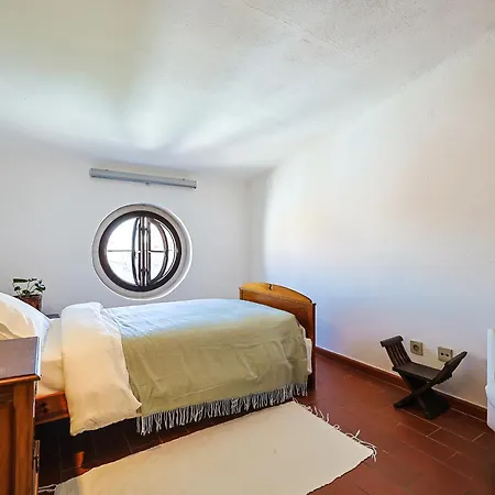 Refugio, Casa Tipica Portuguesa セトゥーバル