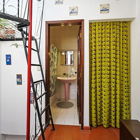 Refugio, Casa Tipica Portuguesa セトゥーバル