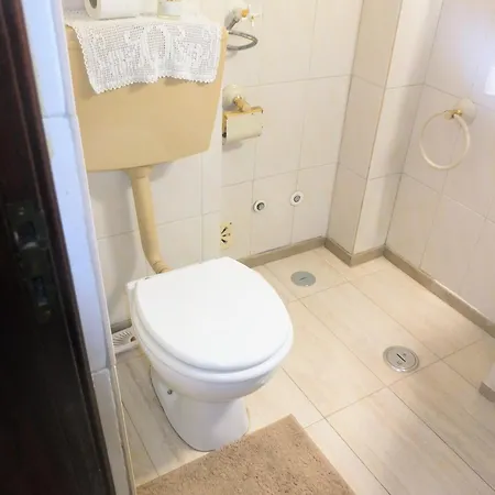 Refúgio, Casa Típica Portuguesa * Setúbal